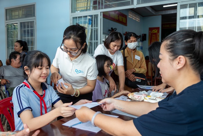 557632104_24919900654295342_5169722343464301490_n-Copy